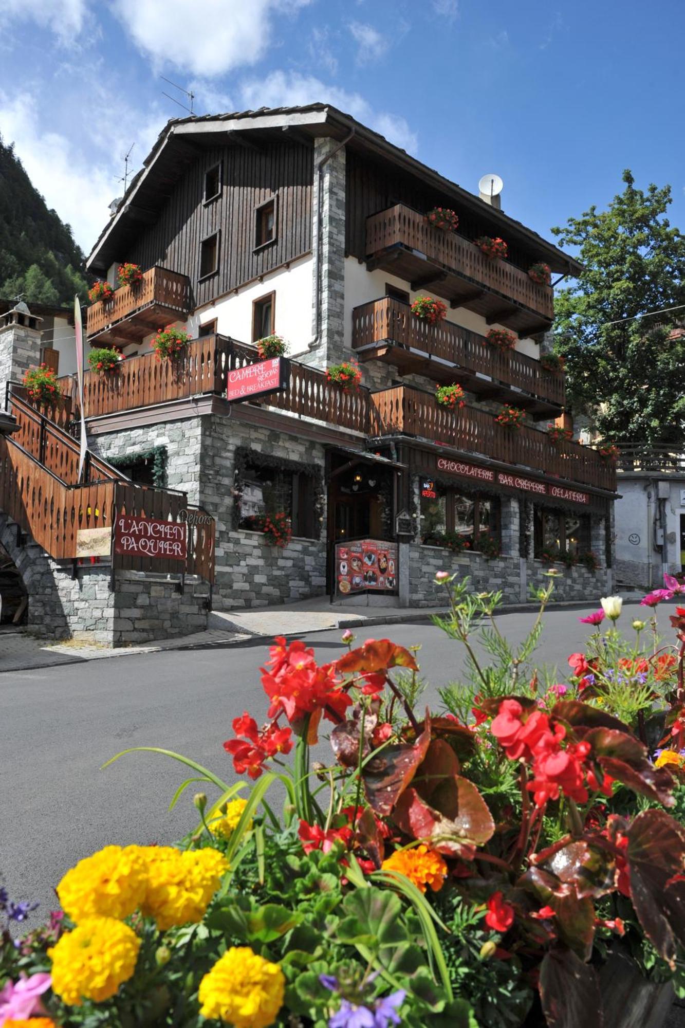 L'ancien Paquier D'hotes Bed and breakfast Valtournenche